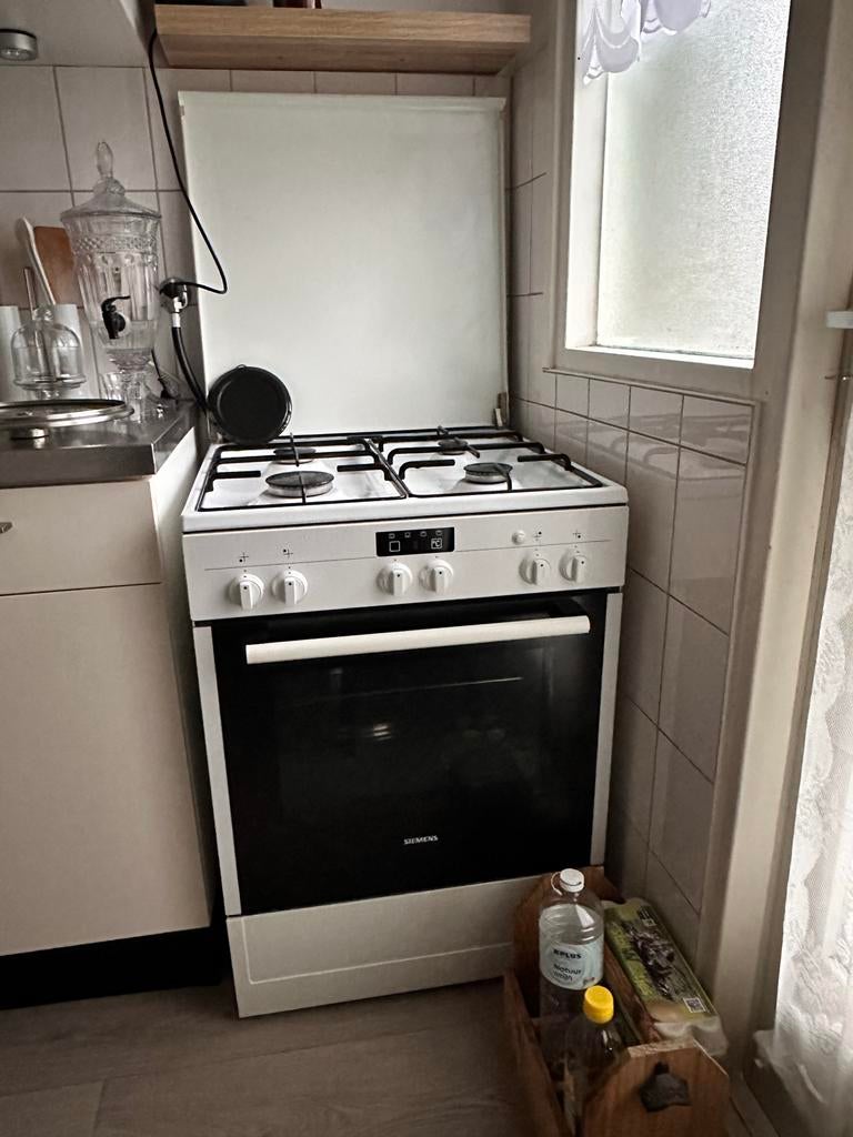Siemens Gasfornuis met Elektrische Oven, Witgoed en Apparatuur, Fornuizen, Ophalen, Gebruikt, 60 cm of meer, 4 kookzones
