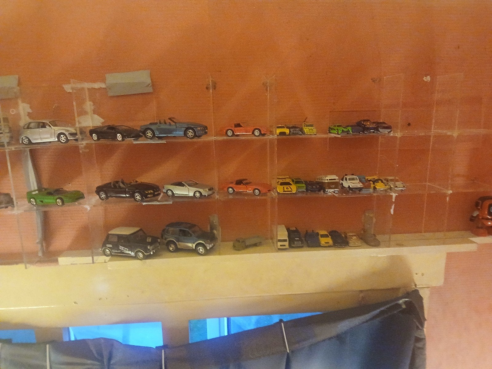 Verzameling oude auto's en vrachtwagens, Ophalen of Verzenden, Gebruikt, Auto's