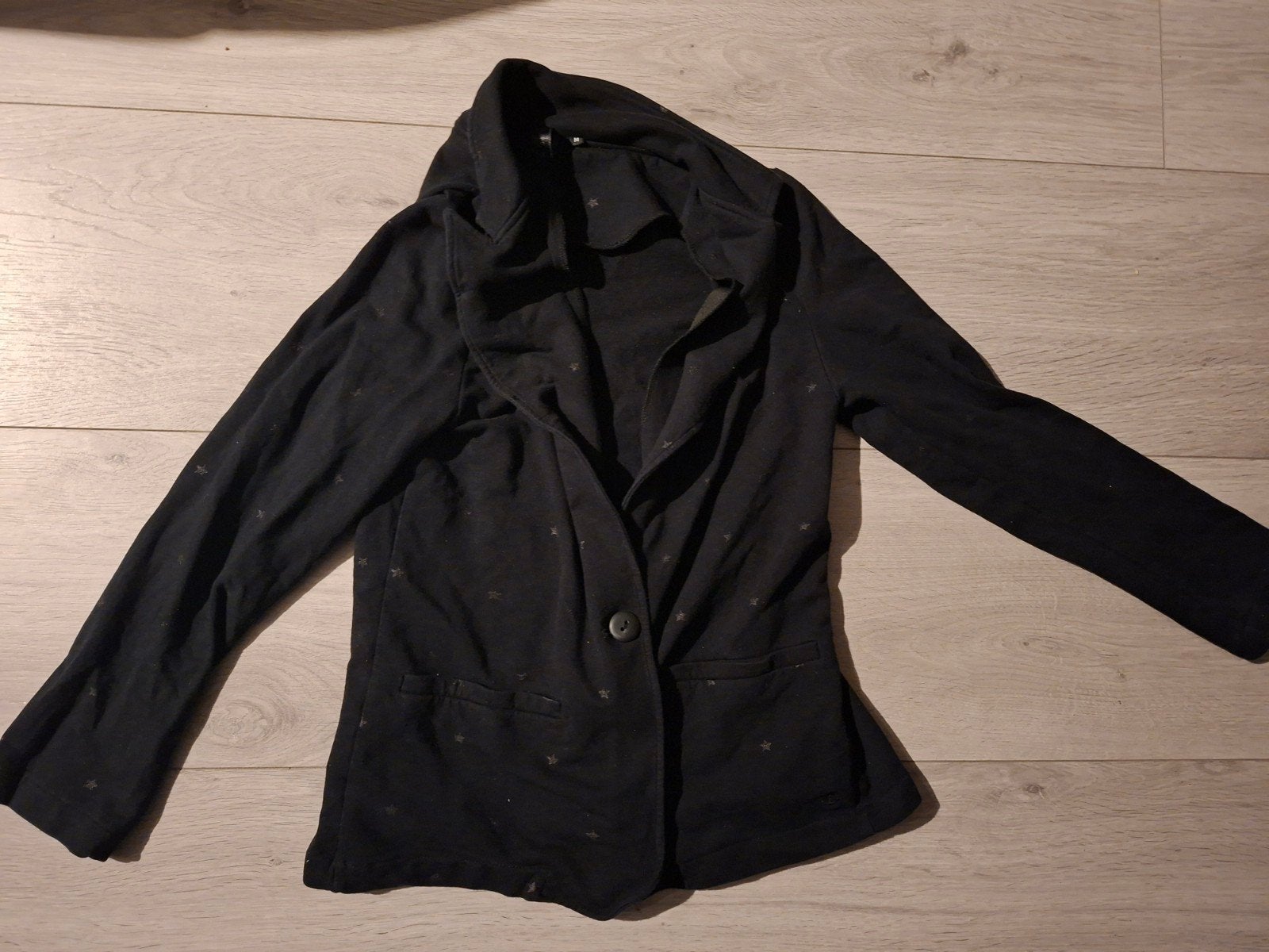 Zwarte blazer met sterretjes van Je m'appelle, maat m, Maat 38/40 (M), Verzenden, Zwart, Zo goed als nieuw