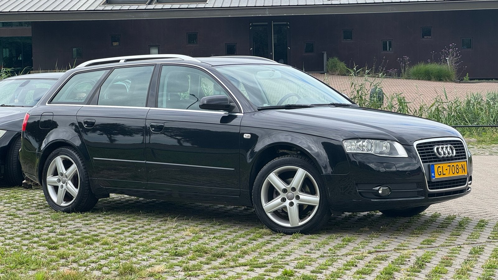 Audi A4 1.6 Avant 75KW 2007 Zwart, Stof, Zwart, 4 cilinders, A4