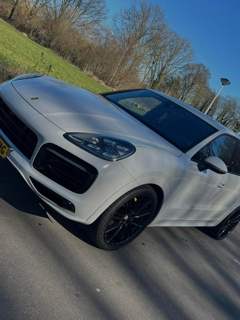 Porsche Cayenne 3.0 V6 462pk E-hybrid 2020 Grijs, Auto's, Porsche, Automaat, Cayenne, 2270 kg, 2995 cc