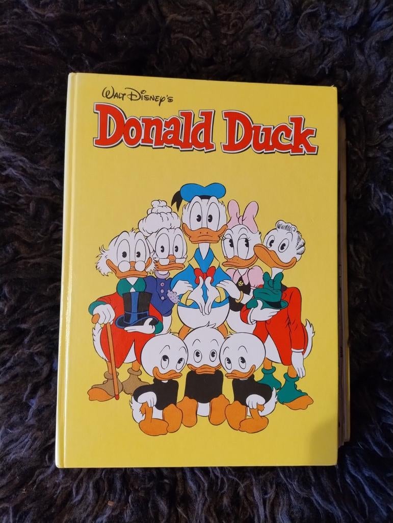 Donald Duck verzamelband 1988 (nr. 1 t/m 26), Boeken, Stripboeken, Complete serie of reeks, Ophalen of Verzenden, Gelezen, Walt Disney