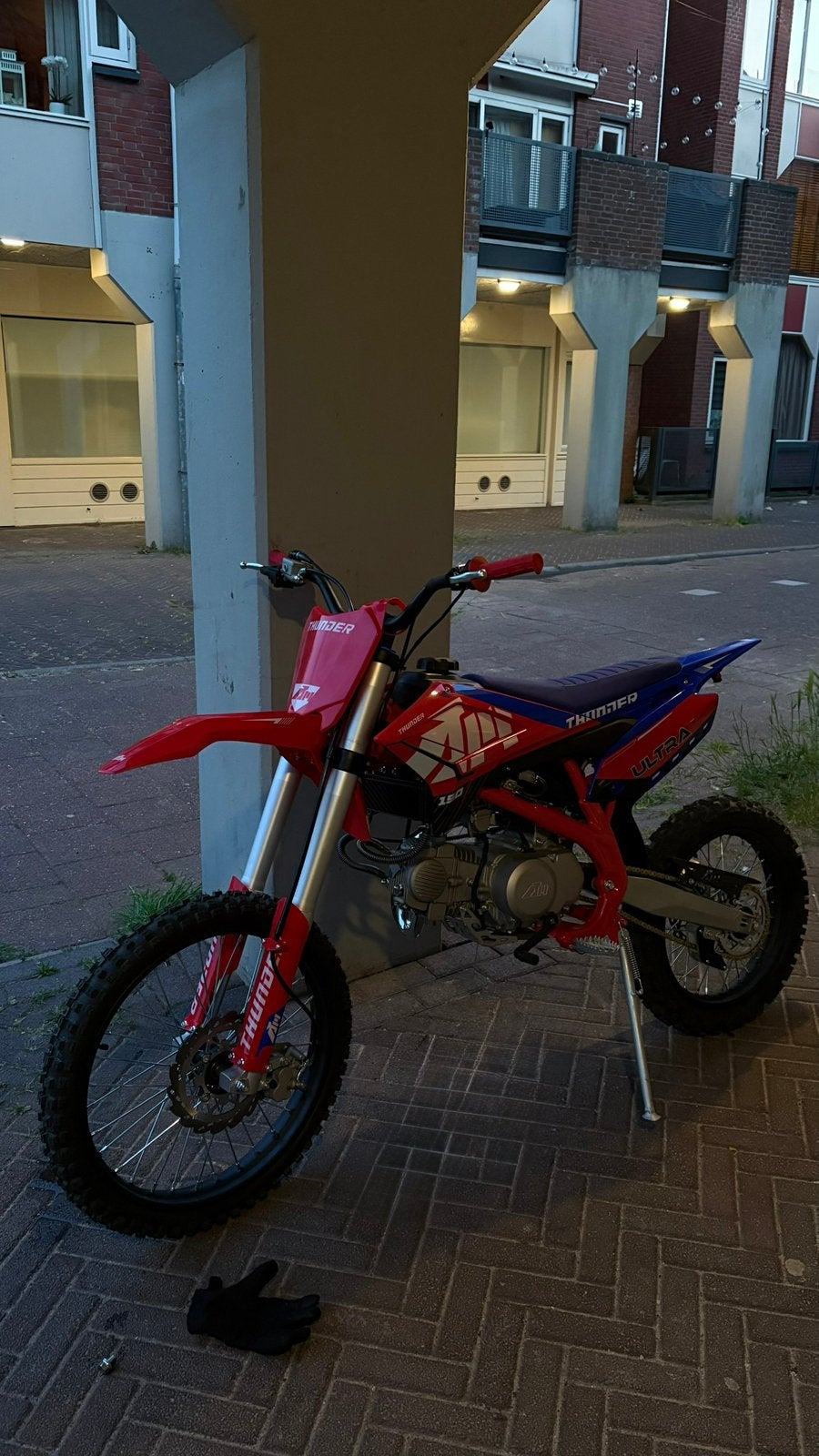apollo 150 crossmotor, Ophalen, Zo goed als nieuw, Overige typen