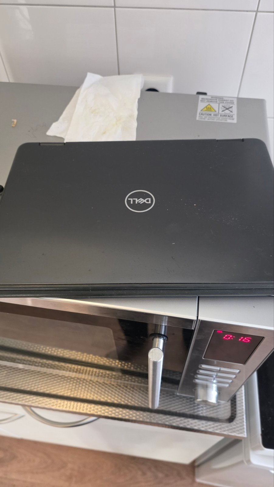 Dell Latitude 3190 2-in-1 Laptop - Zo goed als nieuw, Qwerty, 11 inch, Zo goed als nieuw, Dell