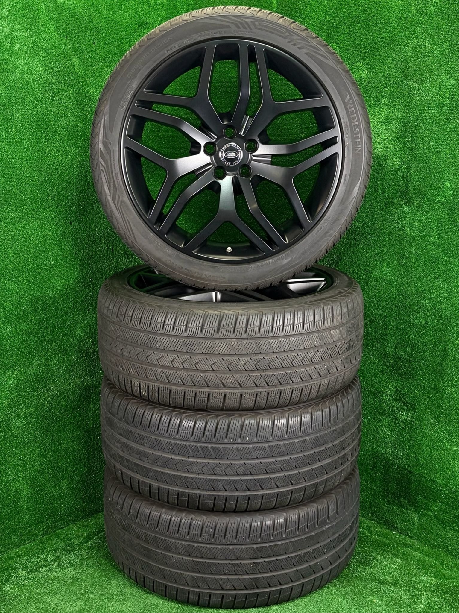 Orig. 22 inch Range Rover Sport velgen met All-season banden, Gebruikt, -, 275 mm, -