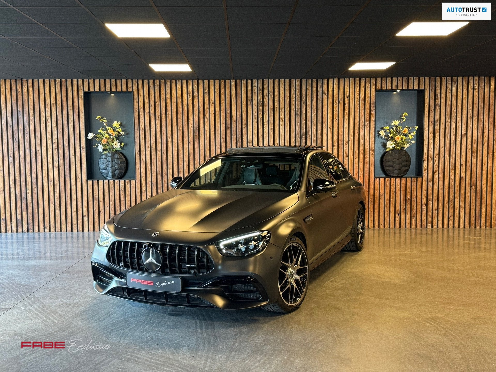 Mercedes-Benz E-klasse AMG E63 S 4MATIC+ Final Edition / Ker, Auto's, Dealer onderhouden, Gebruikt, Leder, Vierwielaandrijving