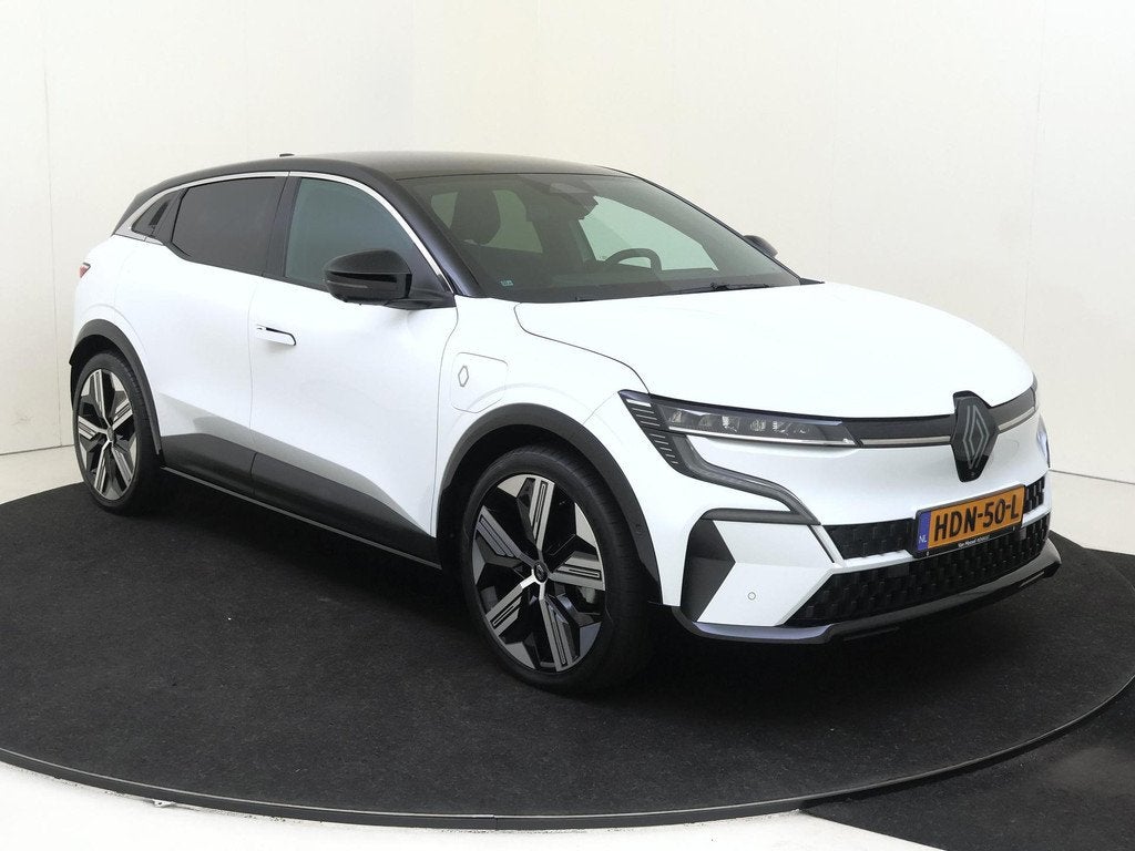 Renault Megane E-Tech comfort range iconic 60 kWh Adaptieve, Auto's, Renault, Gebruikt, 468 km, Wit, 1619 kg
