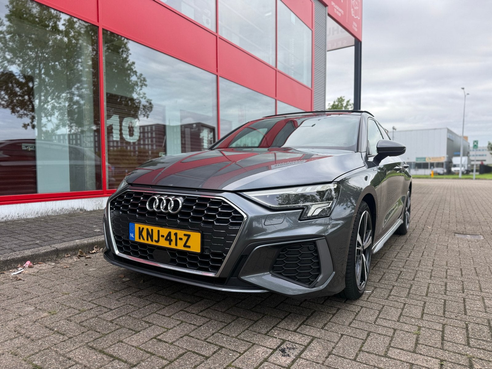 Audi A3 35 TFSI PANO/ S-tronic / S-line, Stof, 1498 cc, 4 cilinders, 150 pk