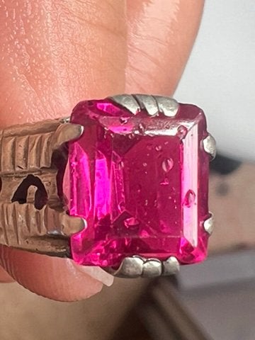 Vintage zilveren ring met robijn, 18 tot 19, Ophalen of Verzenden, Zo goed als nieuw, Dame