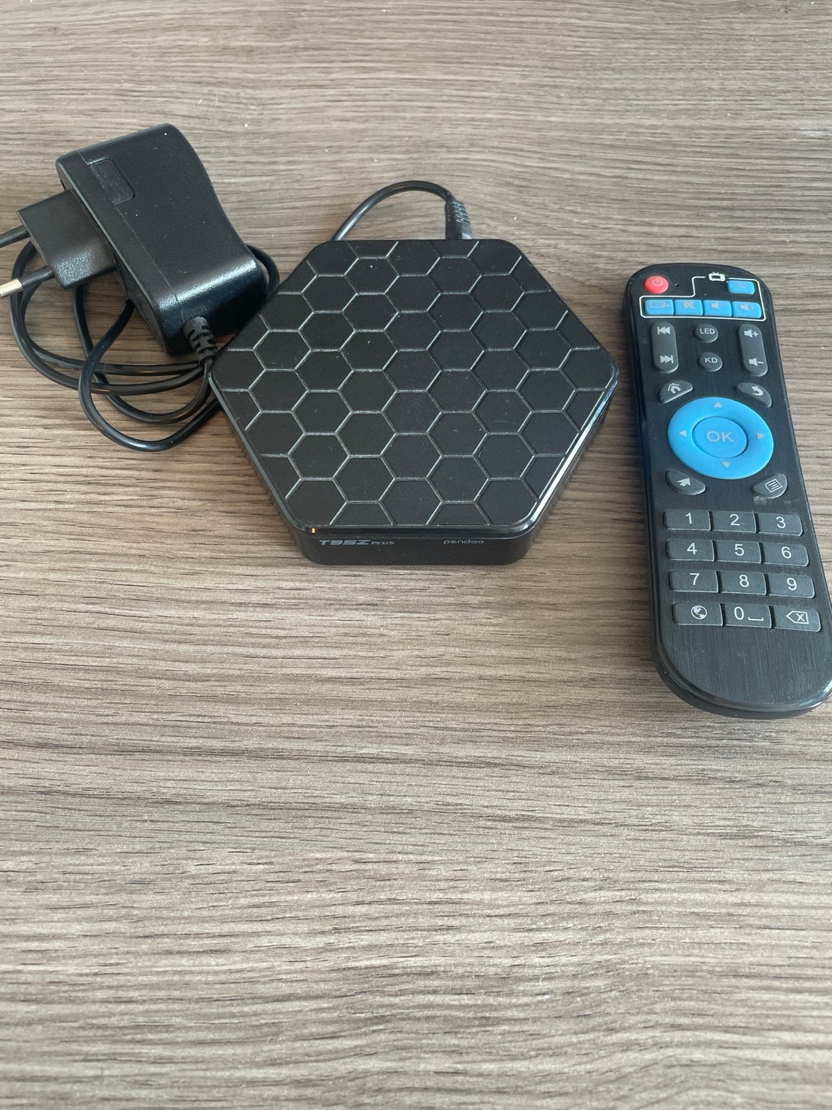 Pendoo T95Z Plus Android TV Box met afstandsbediening, Ophalen of Verzenden, Gebruikt, HDMI, Zonder harde schijf