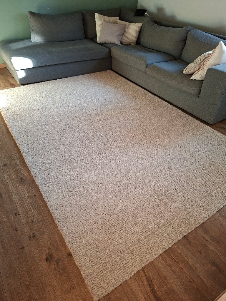 Handgemaakt vloerkleed greige 190 op 280cm, Huis en Inrichting, Stoffering | Tapijten en Kleden, Ophalen, Japandi, Crème, 150 tot 200 cm