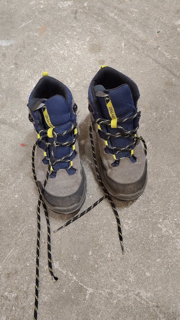 Te koop: jongens wandelschoen maat 33, Ophalen of Verzenden, Zo goed als nieuw, Schoenen