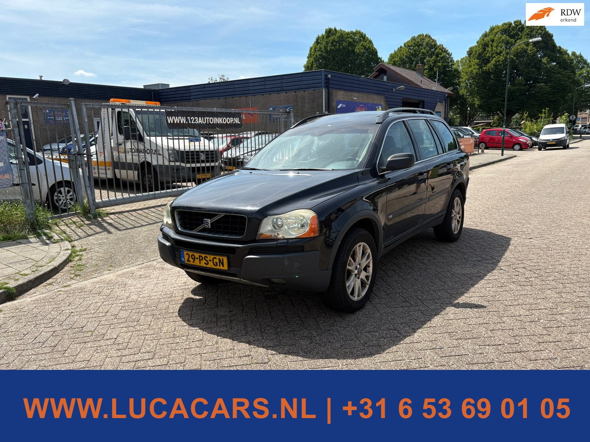 Volvo XC90 2.5 T Exclusive AUTOMAAT + TREKHAAK!, Gebruikt, 7 stoelen, Bedrijf, Vierwielaandrijving