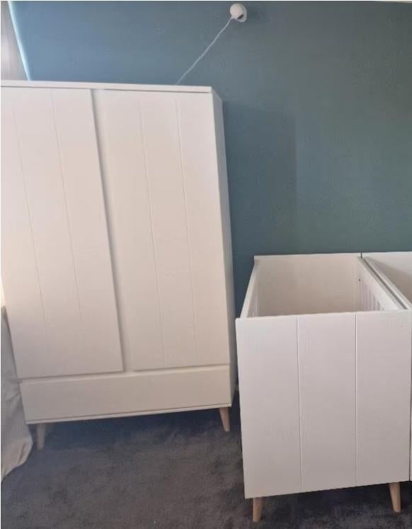 Ledikant + hanglegkast merk TWF, Kinderen en Baby's, Kinderkamer | Complete kinderkamers, Ophalen, Zo goed als nieuw, Jongetje of Meisje