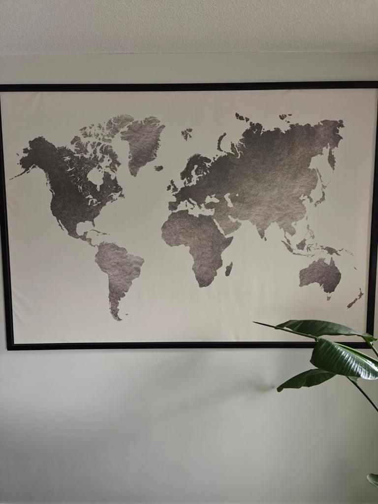 Grote ingelijste wereldkaart poster, Ophalen, Meerkleurig, Papier/karton, Zo goed als nieuw