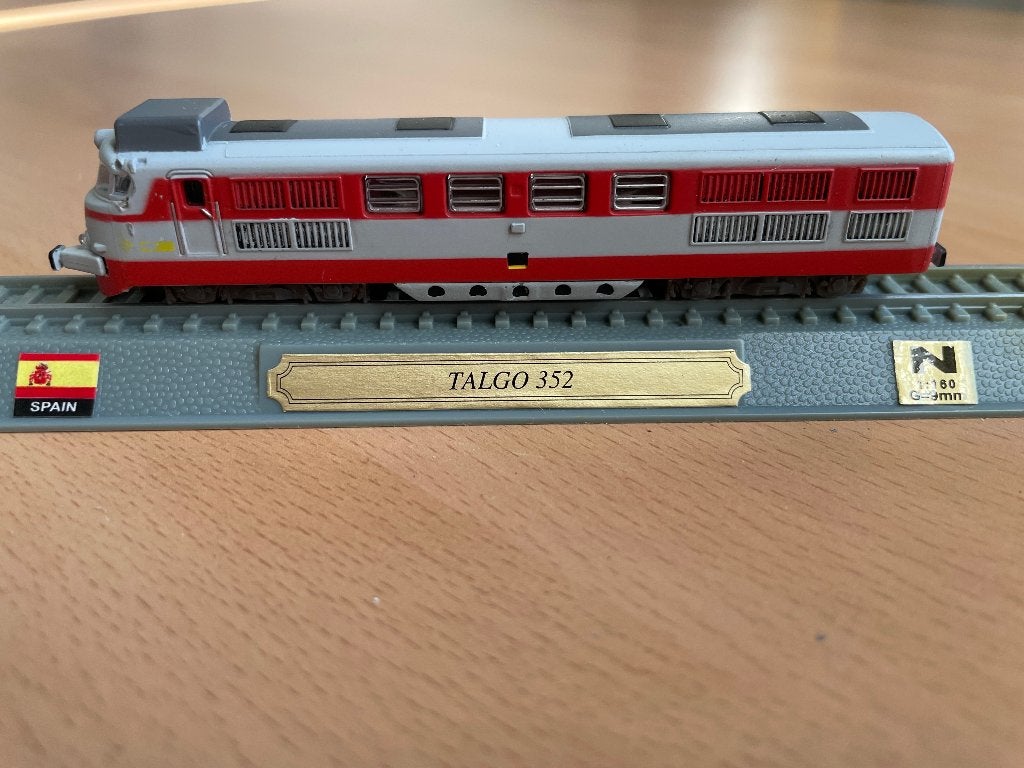 Del Prado 1:160 Renfe Class 352 Talgo, Overige merken, Gebruikt, Locomotief, Gelijkstroom of Wisselstroom