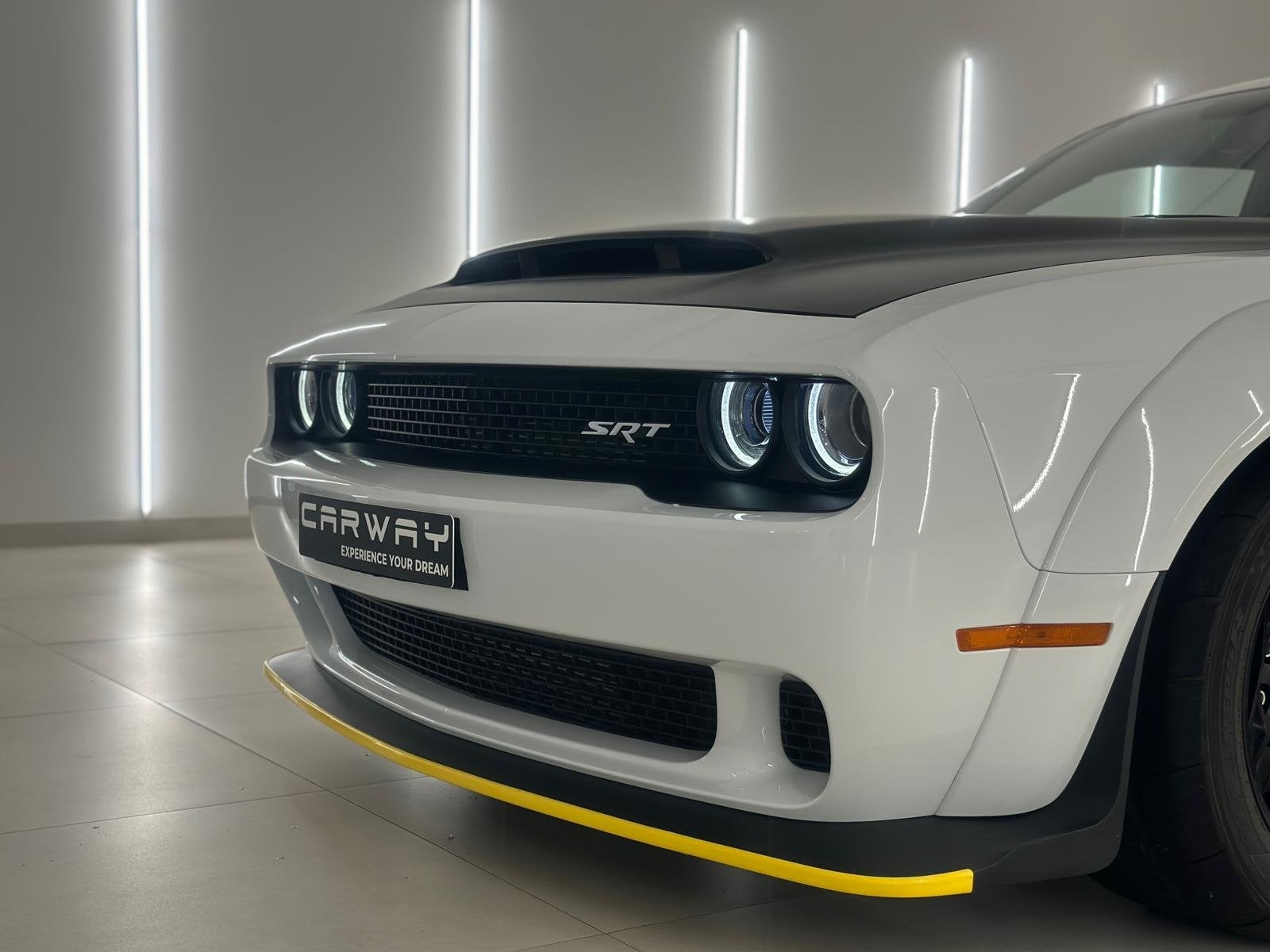 Dodge Demon SRT 6.2 840pk 2.3SEC Collector (bj 2018), Auto's, Dodge, Automaat, Gebruikt, 4 stoelen, Wit