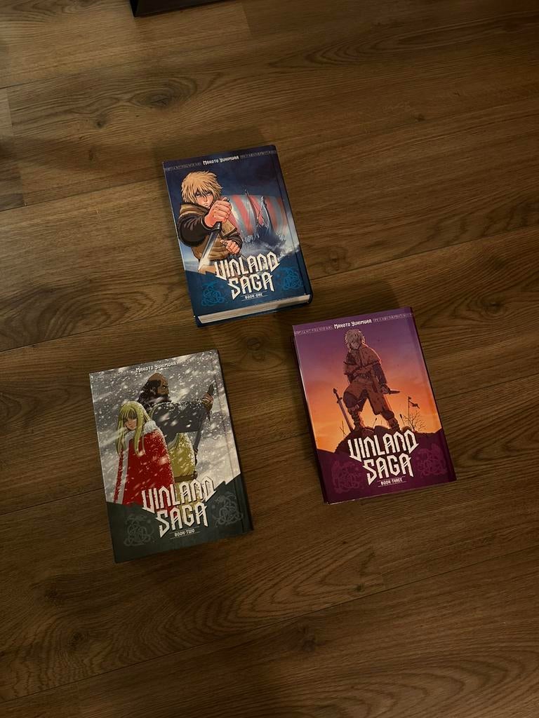 Vinland Saga omnibus 1/3 Engels, Boeken, Strips | Comics, Meerdere comics, Ophalen of Verzenden, Zo goed als nieuw, Japan (Manga)