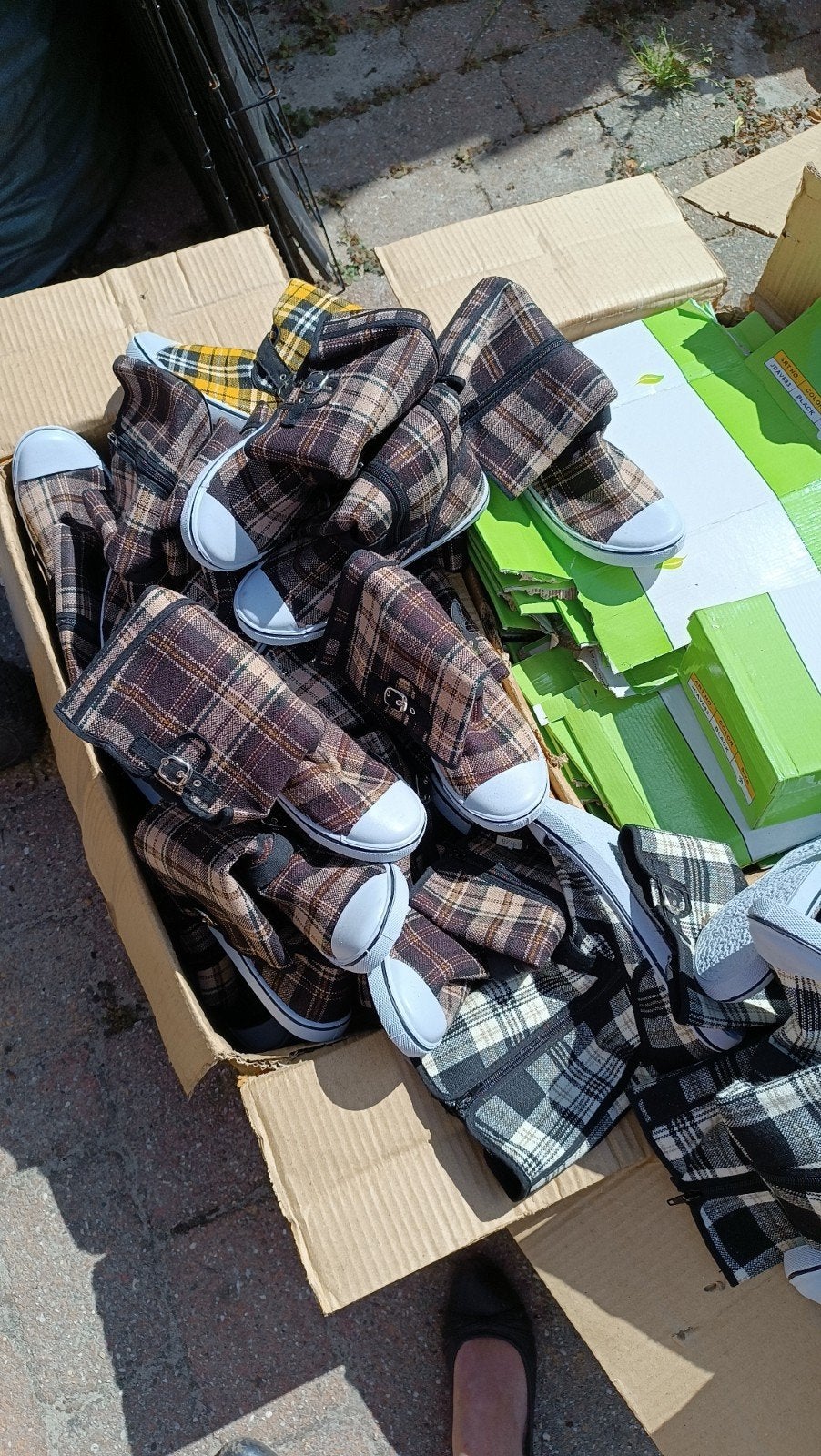 gratis, partij schoenen, Ophalen, Nieuw, Overige kleuren, Sneakers of Gympen
