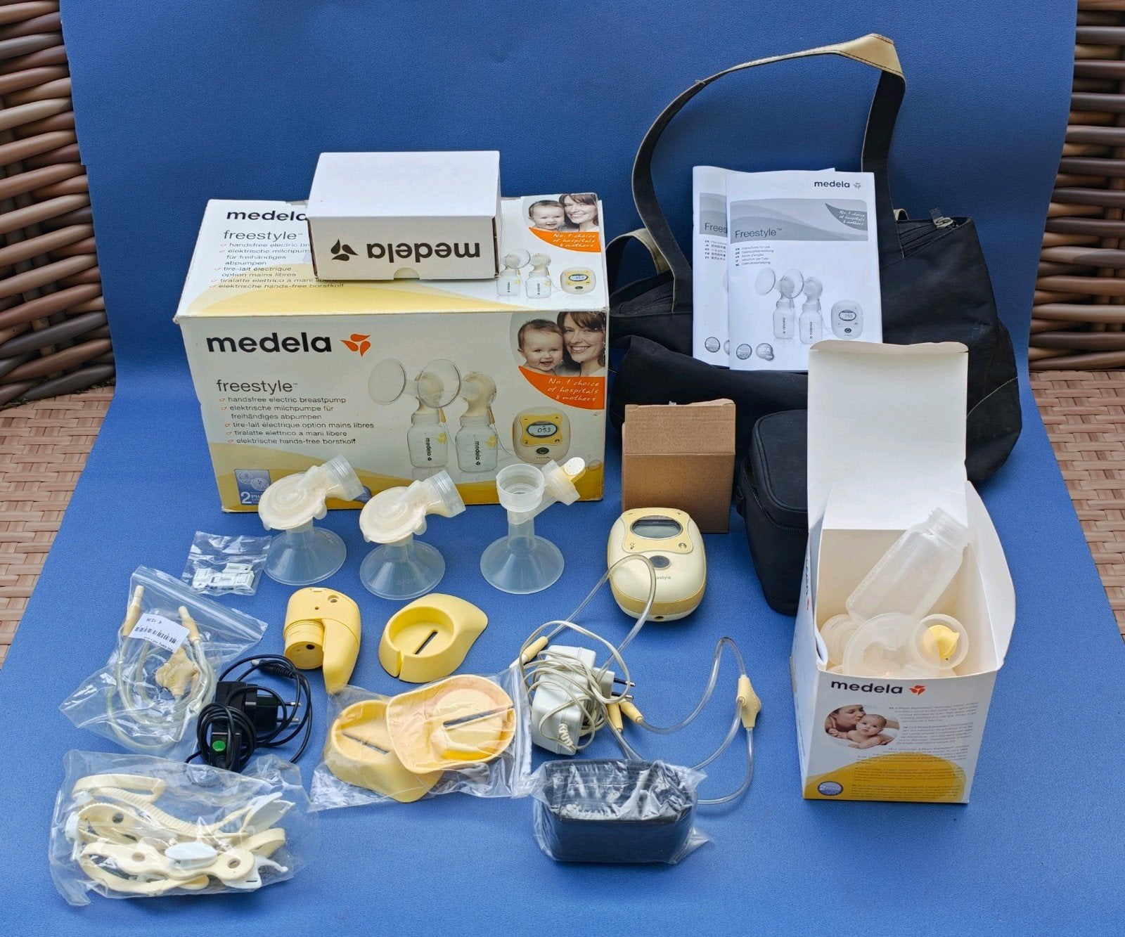 Medela Electrische Dubbele Kolf+ extra's, Gebruikt, Draagbaar, Medela, Borstkolf