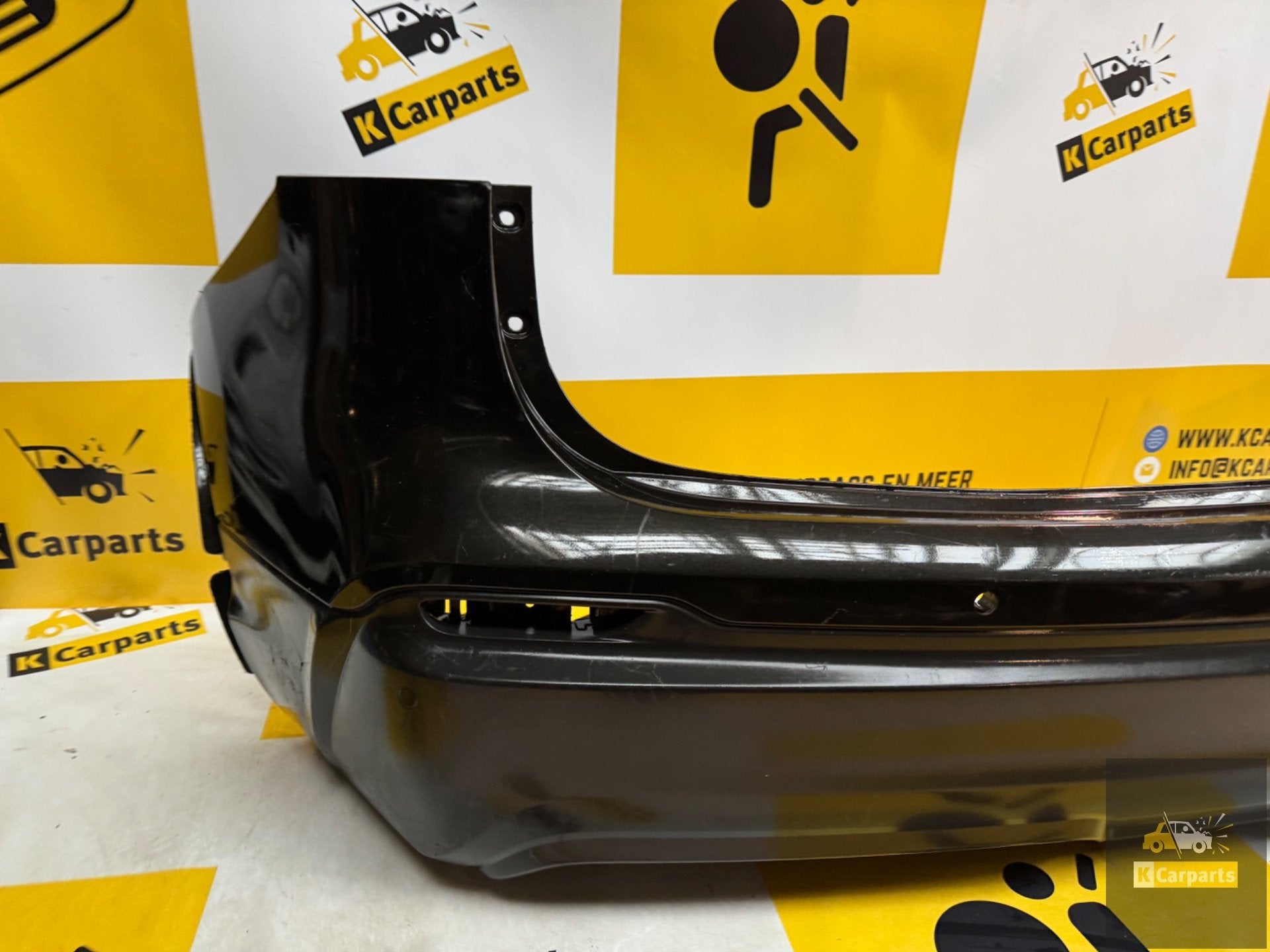 Nissan Qashqai Achterbumper 2017-2021 85022HV00H l, Takashima 1-chome 1-1
220-8686  Yokohama, Ophalen of Verzenden, Achter, Bumper