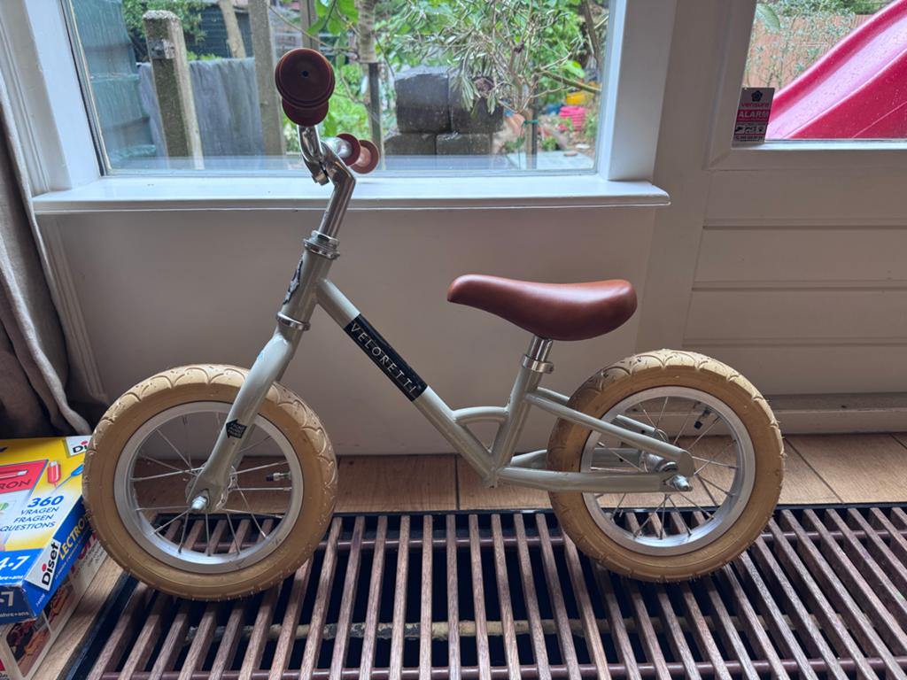Veloretti Mini Loopfiets - Stijlvol en Stevig, Ophalen, Gebruikt, Loopfiets