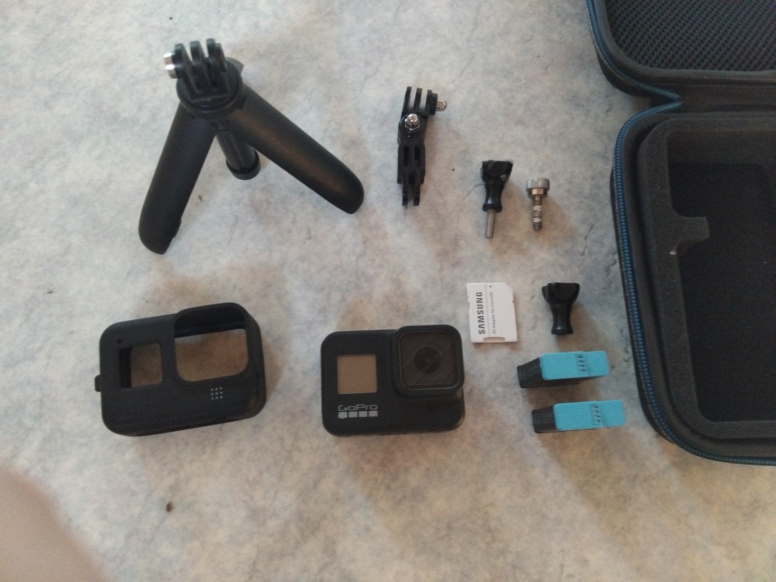 GoPro Hero 8 Black + accessoires, Ophalen, Zo goed als nieuw, GoPro