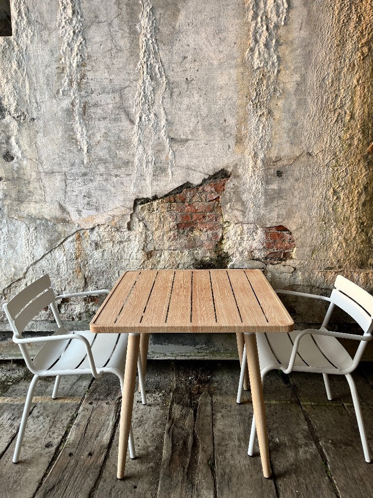 Mikado Square tafel  (35 op voorraad), 50 tot 100 cm, Mikado Square tafel voor binnen- en buitengebruik, Nieuw, Vijf personen of meer