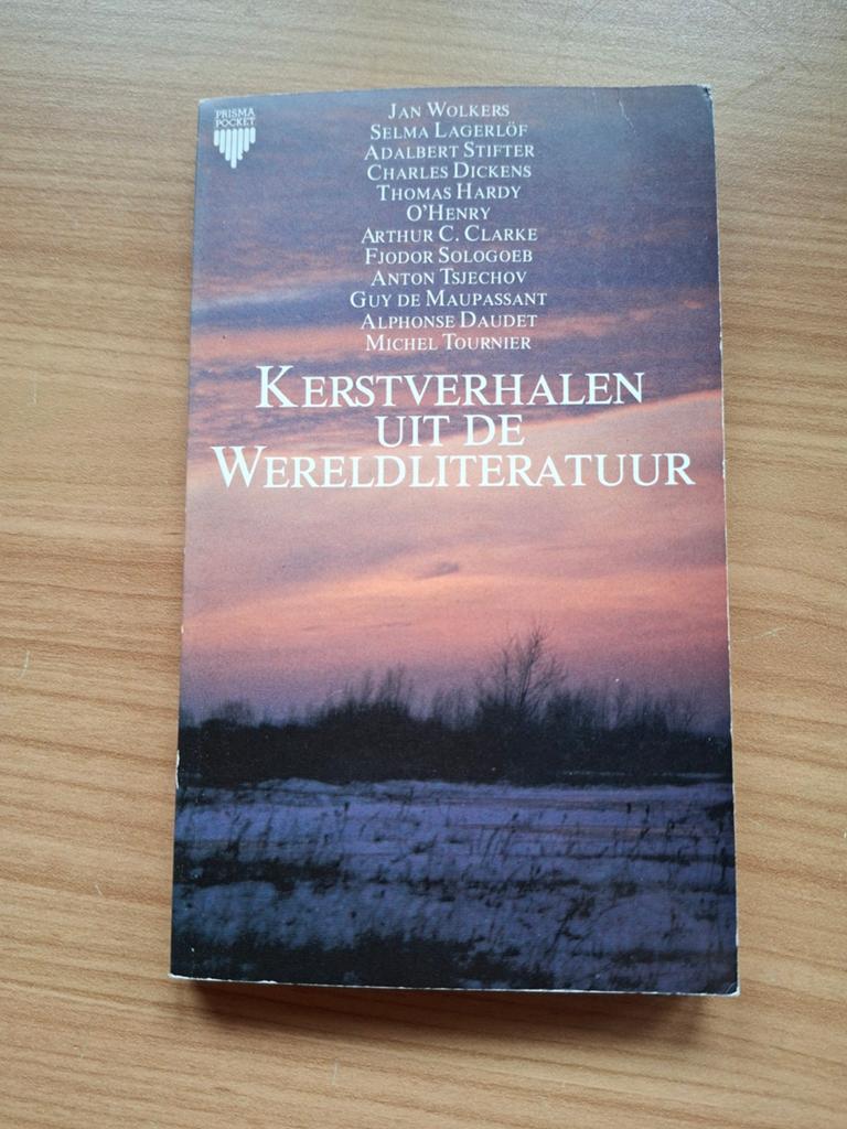 Kerstverhalen uit de wereldliteratuur.  O.a Wolkers,Dickens, Ophalen of Verzenden