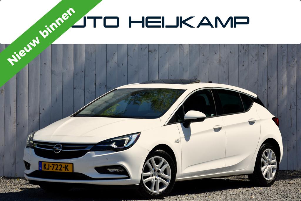 Opel Astra 1.0 Innovation | Trekhaak | Camera |, Auto's, Opel, Gebruikt, 610 kg, Bedrijf, Handgeschakeld