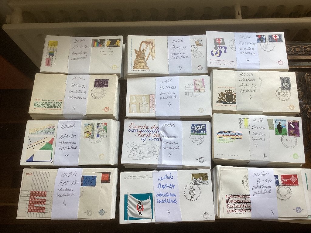 Doos3 2500 stuks FDC Nederland onbeschreven 25 pakken van, Postzegels en Munten, Ophalen of Verzenden, Nederland