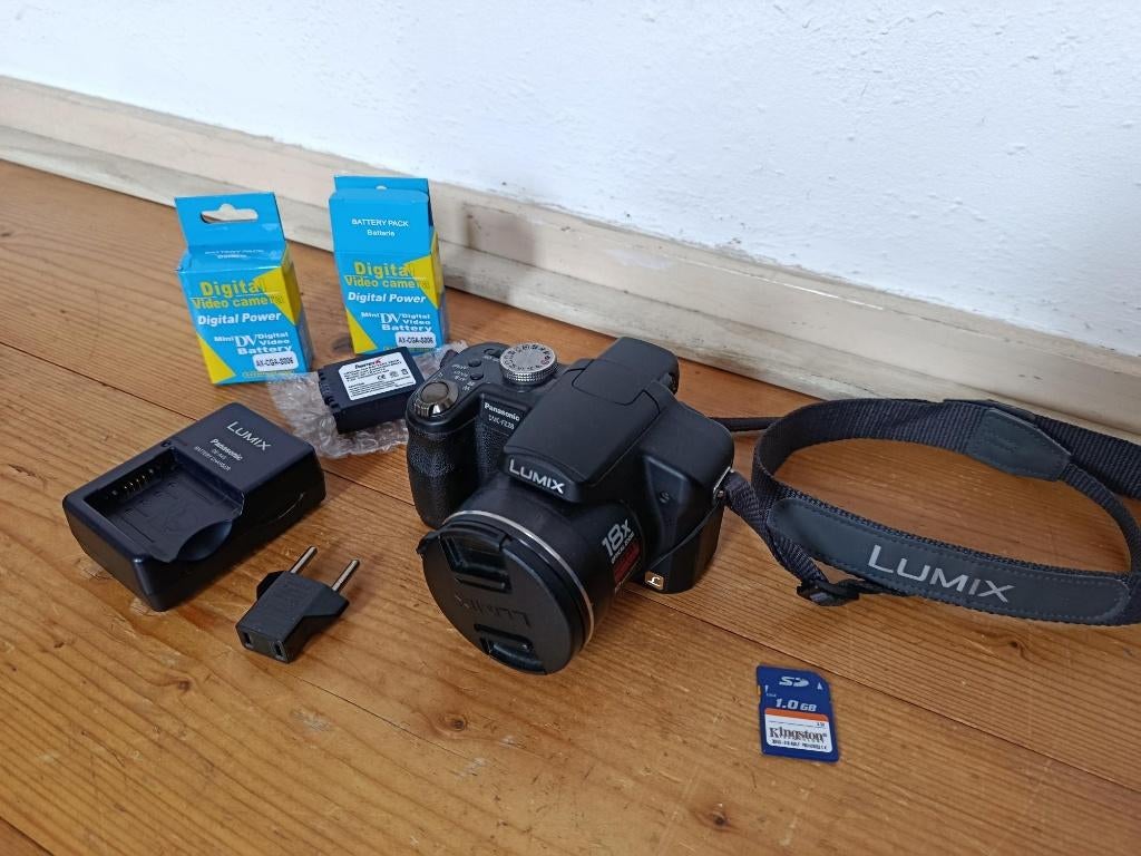 Panasonic DMC-FZ28 Lumix Leica Ultra Zoom inc. toebehoren, Audio, Tv en Foto, Fotocamera's Digitaal, Gebruikt, Spiegelreflex, 10 Megapixel