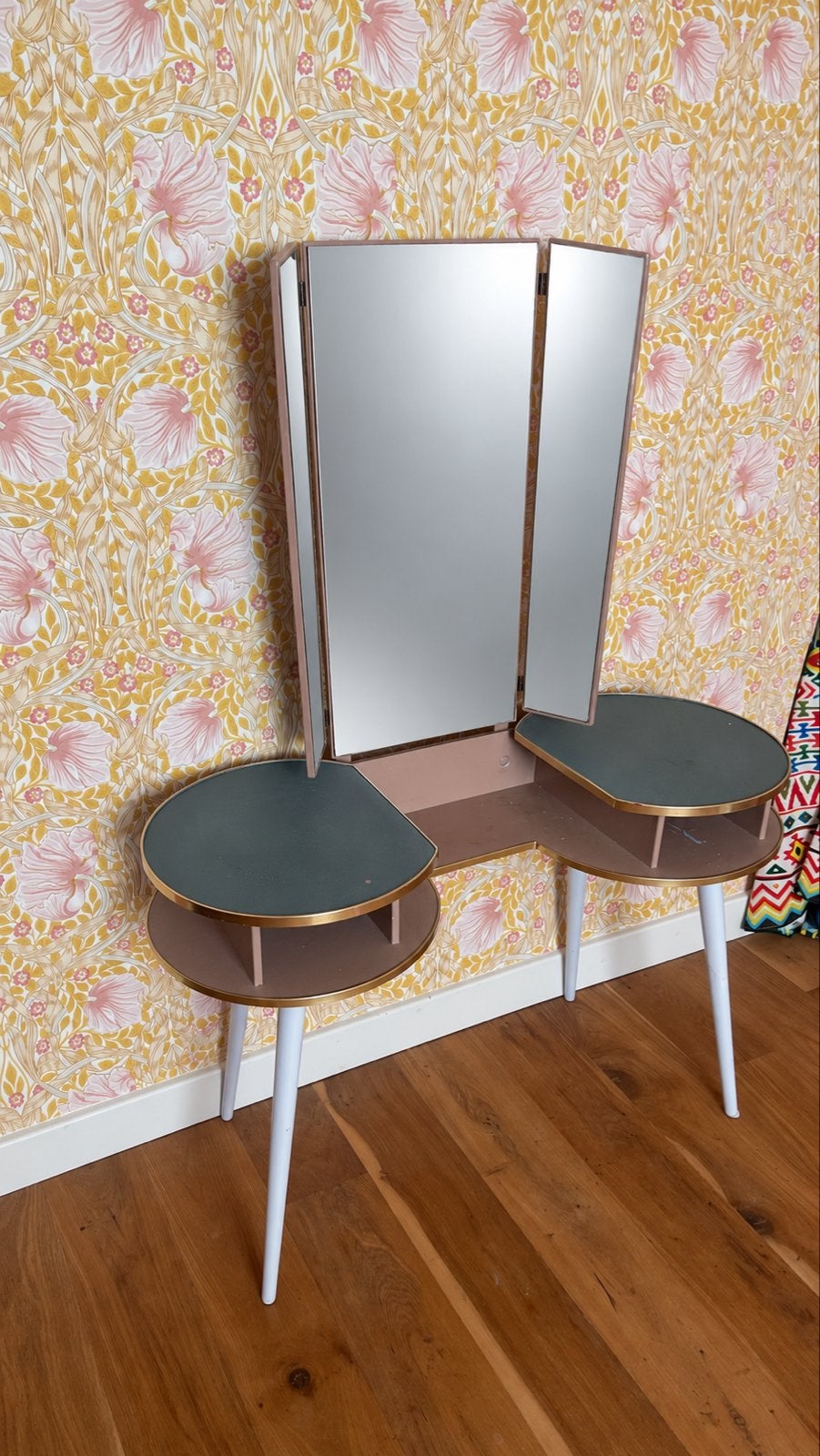 Vintage kaptafel met drieluik spiegel, Ophalen, Gebruikt, 100 tot 150 cm, 50 tot 100 cm