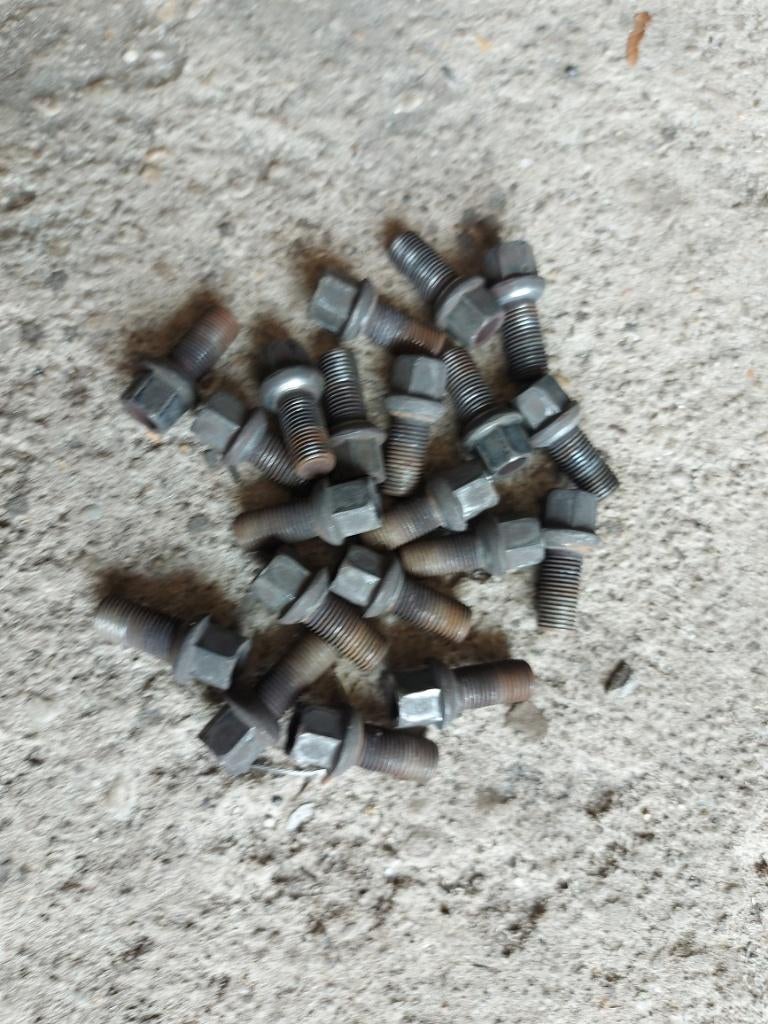 Set wielbouten Passat 1999, Auto diversen, Overige Auto diversen, Ophalen of Verzenden