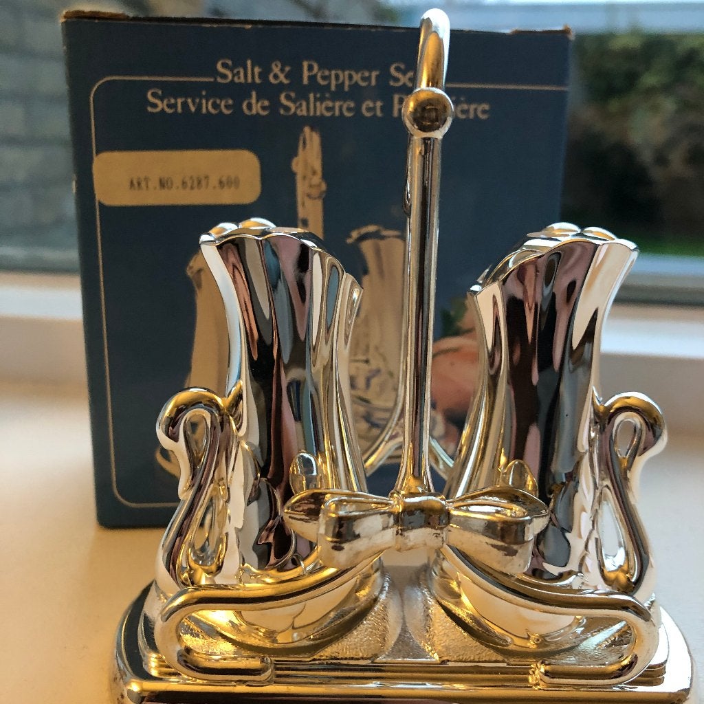 Mooi zilver peper & Zout stel Nieuw in de doos!, Huis en Inrichting, Ophalen, Nieuw, Zilver