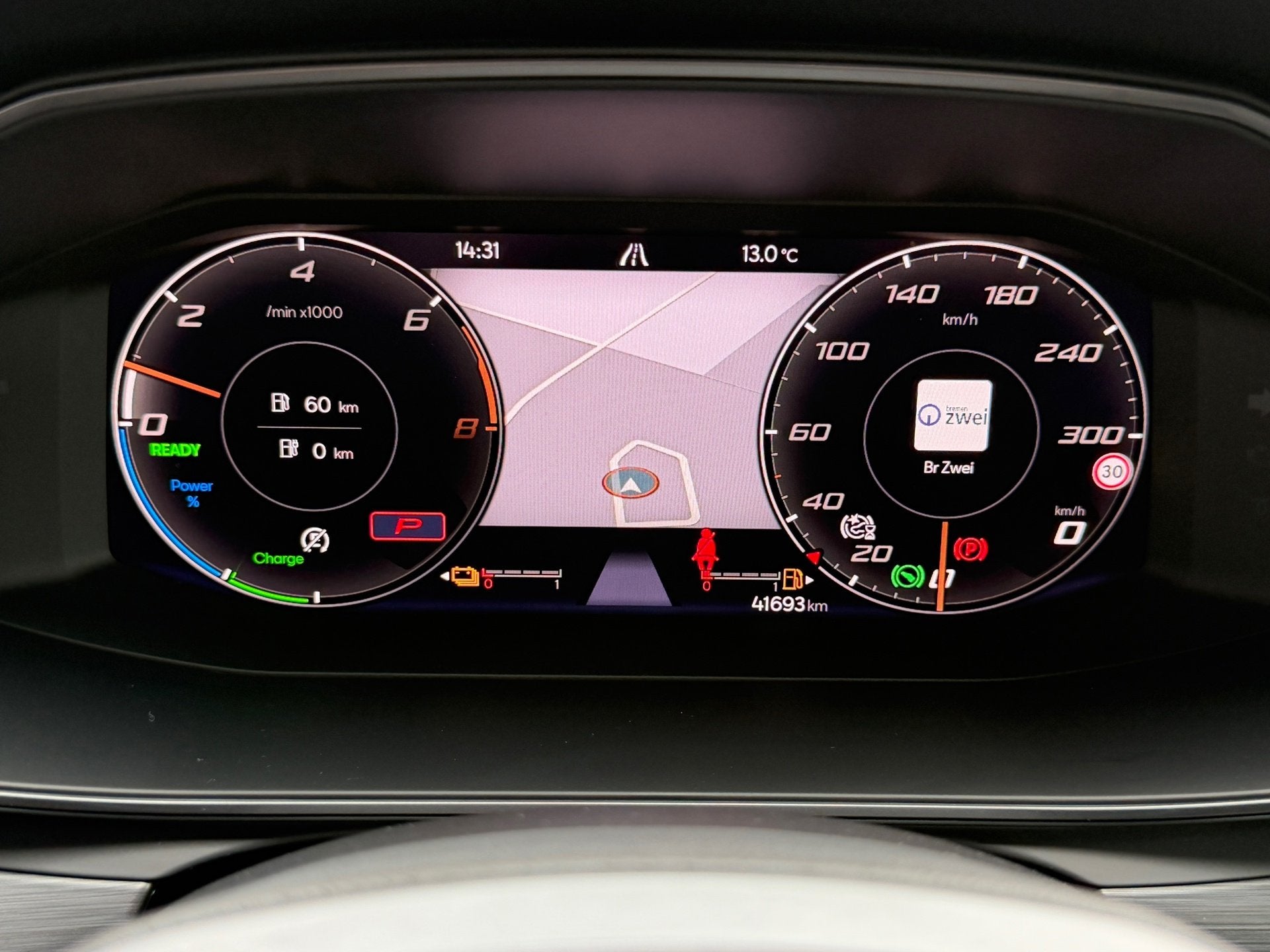 CUPRA Formentor 1.4 e-Hybrid VZ Performance|Pano|360Camera|S, Auto's, Stof, Gebruikt, Zwart, 4 cilinders