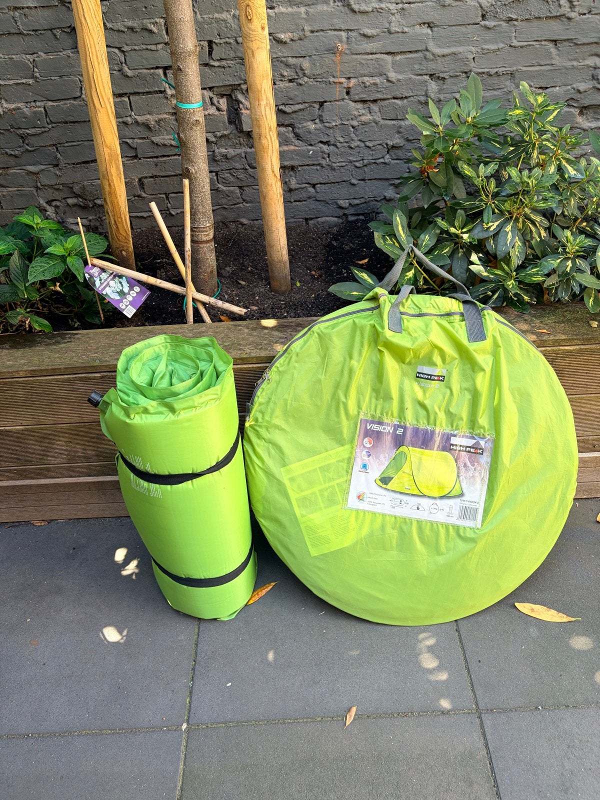 High Peak Vision 2 pop-up tent met slaapmat, Caravans en Kamperen, Tenten, Ophalen, Gebruikt, Tot en met 2