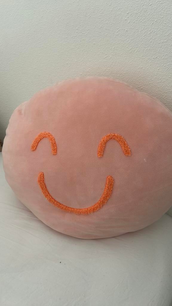 Hema smiley kussen, Ophalen of Verzenden, Gebruikt, Roze, Rond