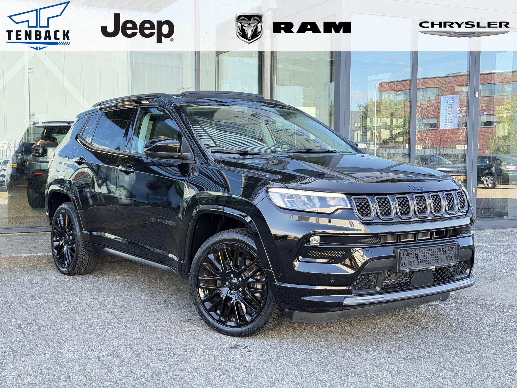 Jeep Compass 4xe 240 Plug-in Hybrid Electric S dealer onderh, Automaat, Gebruikt, Euro 6, 4 cilinders