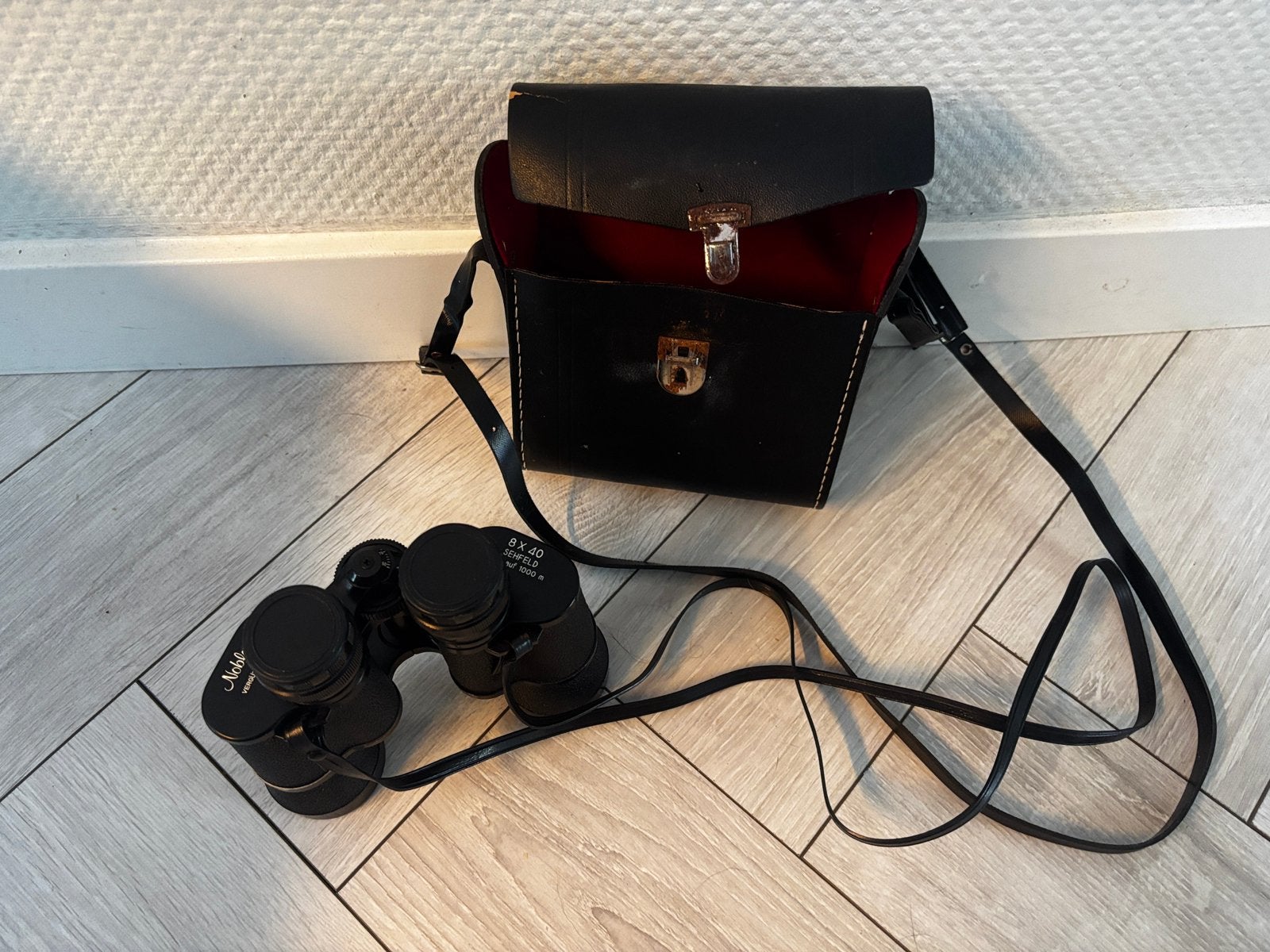 Vintage Noblesse Vergrötete Optik Verrekijker – Gecoat glas, Ophalen of Verzenden, Gebruikt, 8 tot 12x