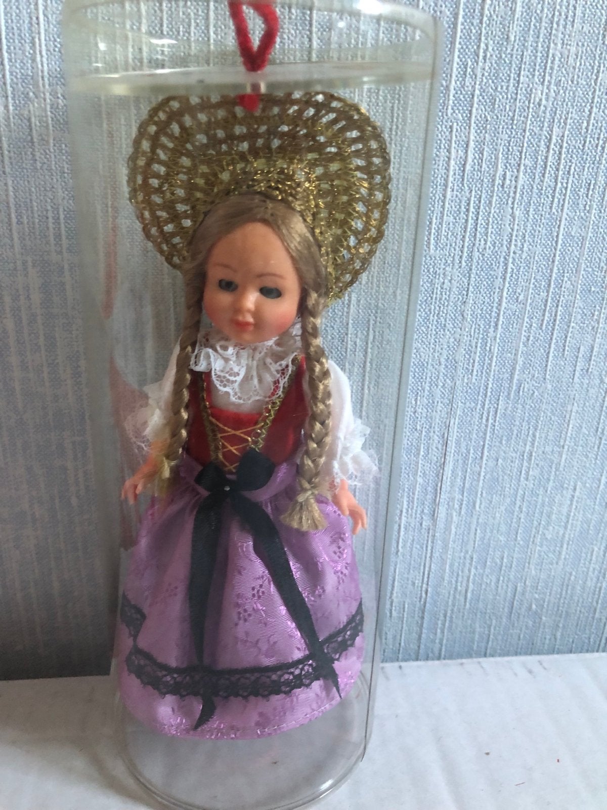 Vintage pop in klederdracht, in koker, Ophalen of Verzenden, Zo goed als nieuw, Pop