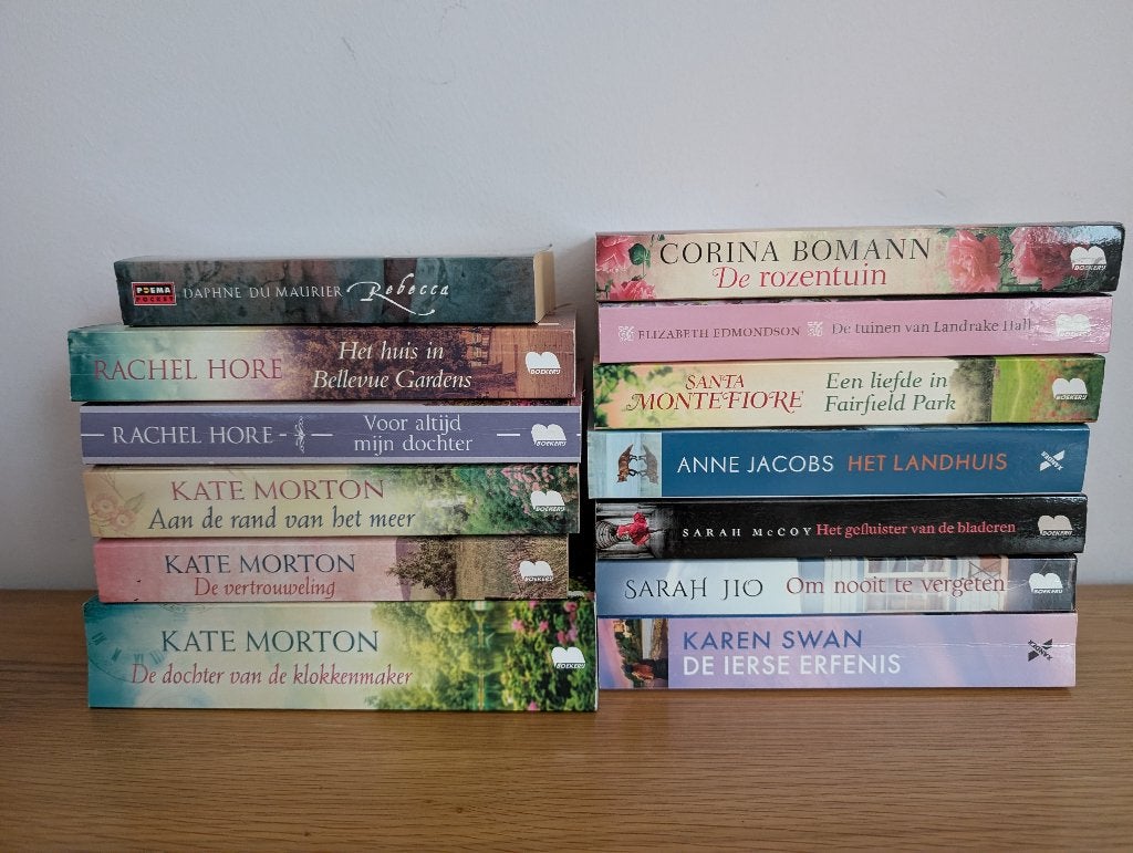 13 romans van o.a. Kate Morton, Rachel Hore, Anne Jacobs, Ophalen, Gelezen