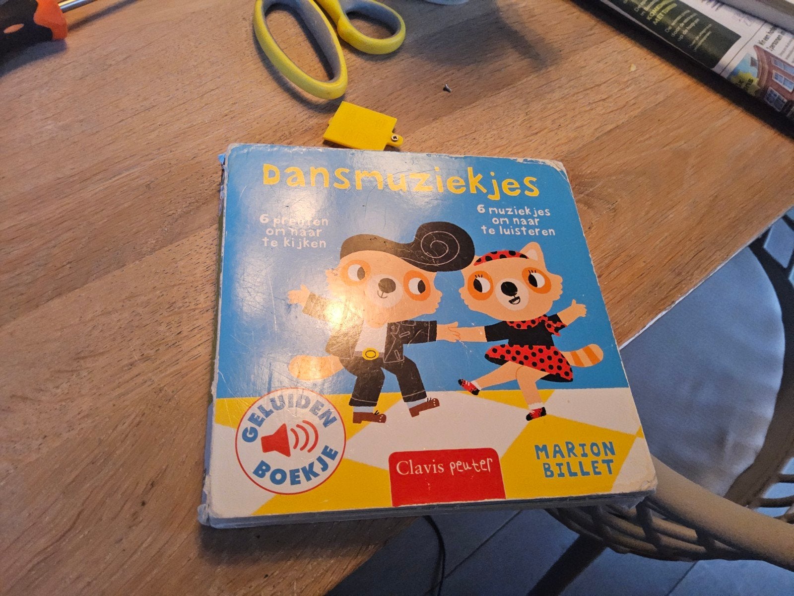 Dansmuziekjes Geluidenboekje - Marion Billet, Ophalen of Verzenden, Gelezen, Marion billet, Uitklap-, Voel- of Ontdekboek