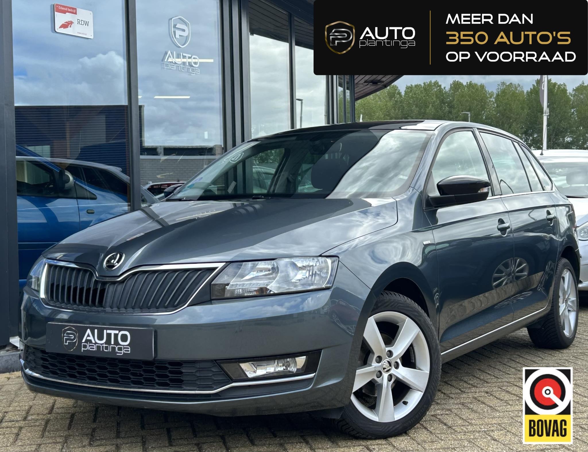 Skoda Rapid Spaceback 1.0 TSI Greentech Clever 95PK | ZEER N, Auto's, Stof, Gebruikt, Automatische klimaatregeling, 49 €/maand