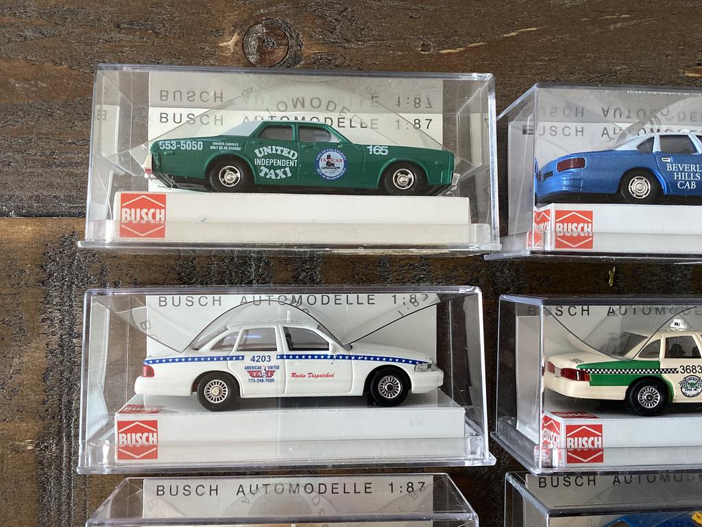Busch, 11x taxi USA, unieke amerikaanse modellen US, 1/87 HO, Treinset, Bachmann, Gelijkstroom of Wisselstroom, Nieuw