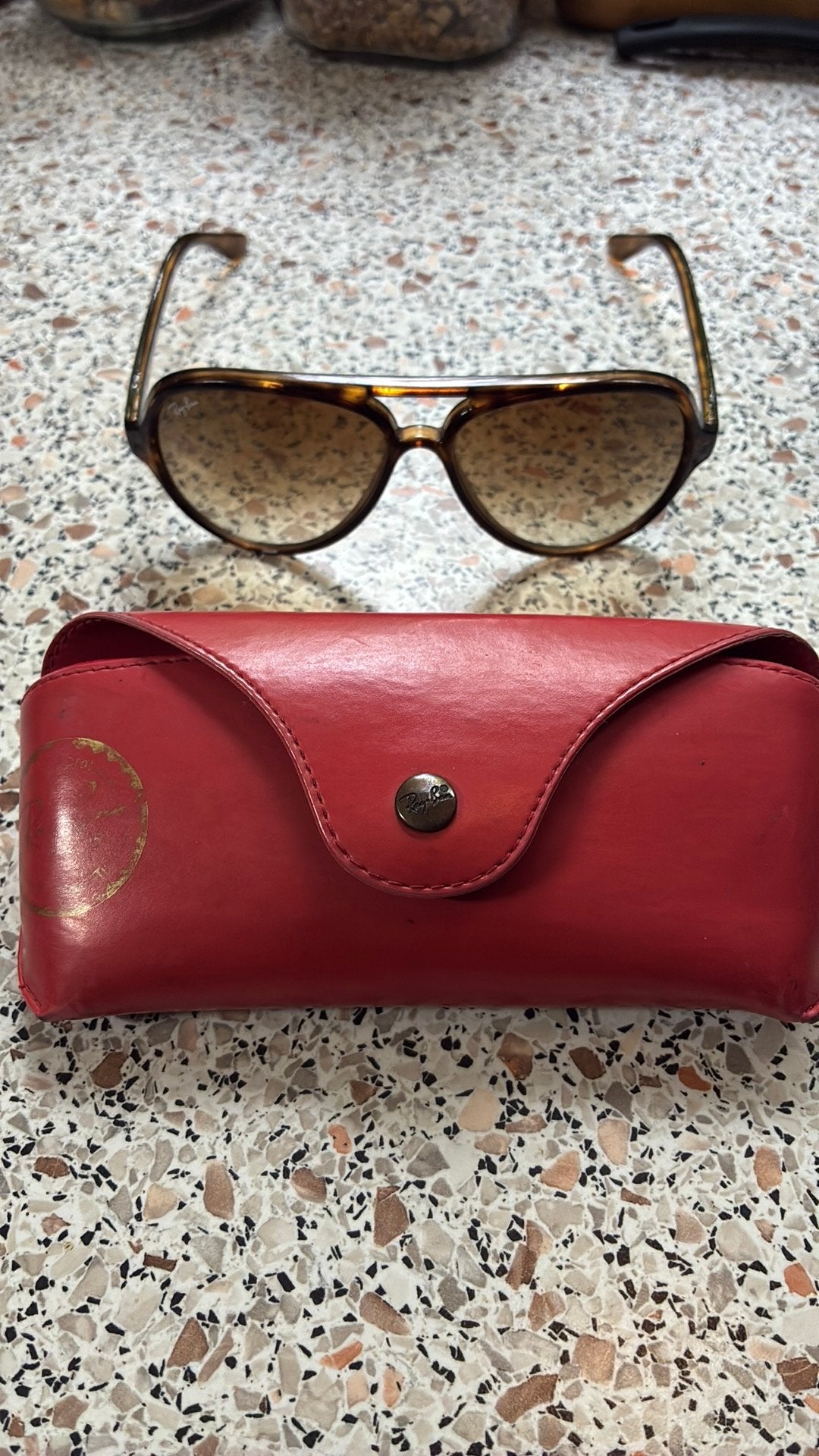 Ray ban heren zonnebril, Sieraden, Tassen en Uiterlijk, Zonnebrillen en Brillen | Heren, Ophalen of Verzenden, Gebruikt