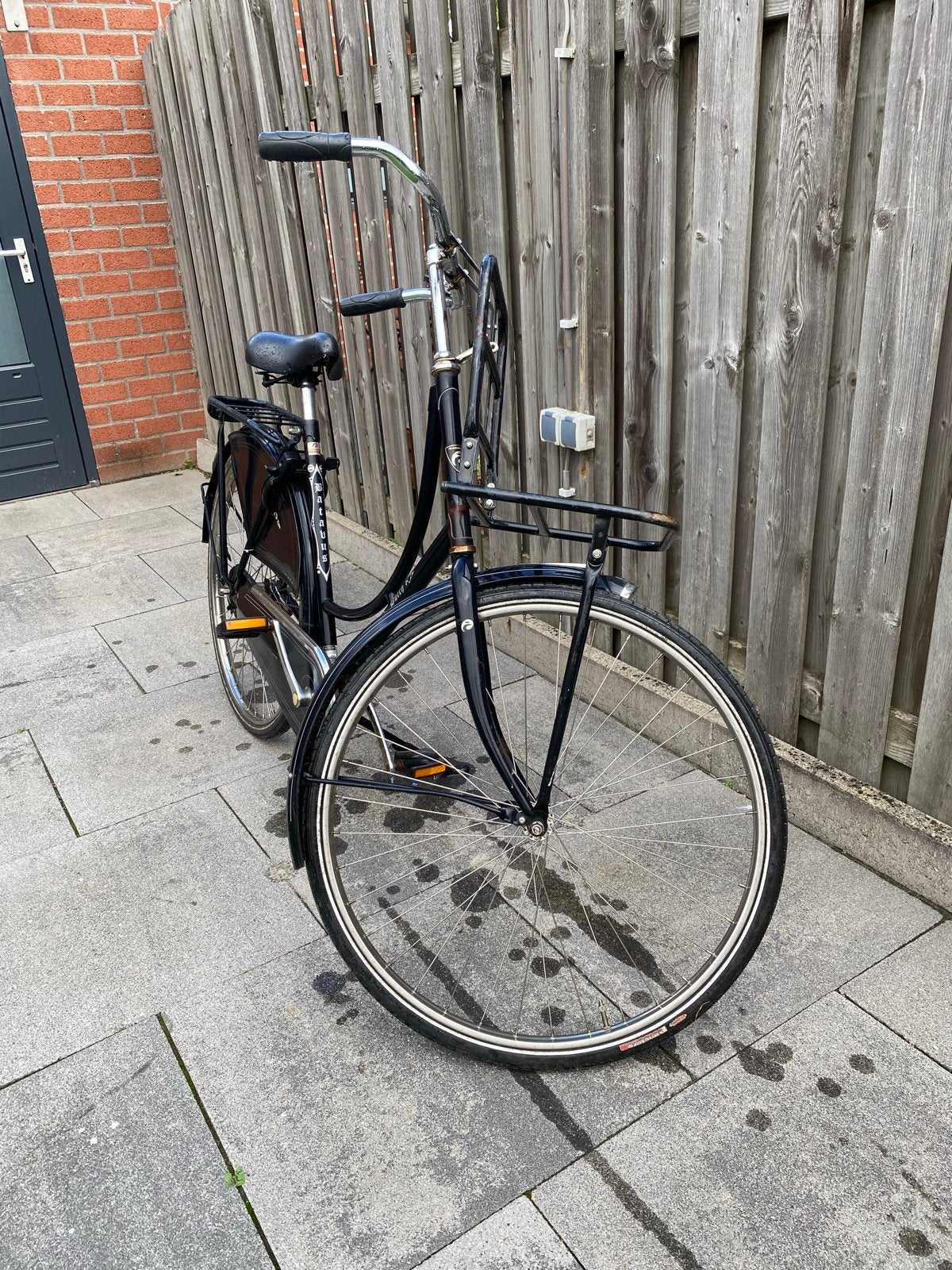 Batavus Old Dutch omafiets met bagagerek en terugtraprem, Fietsen en Brommers, Ophalen, Gebruikt, Terugtraprem