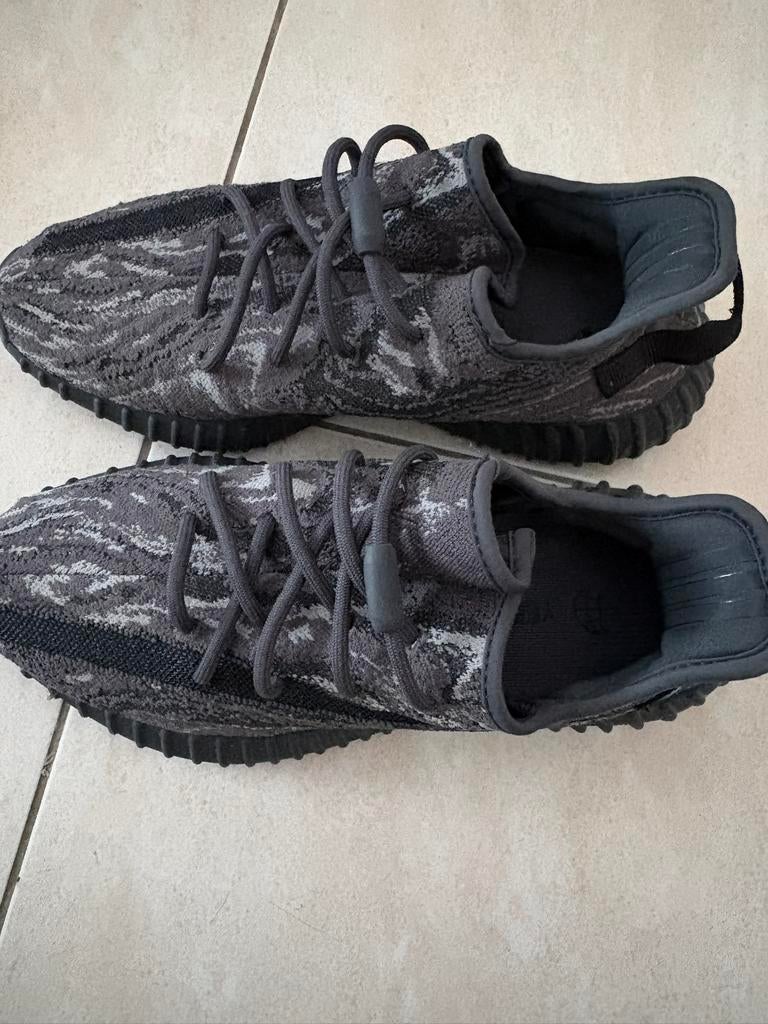 Yeezy boost 350 V2 MX, Kleding | Heren, Schoenen, Ophalen of Verzenden, Zo goed als nieuw, Overige kleuren