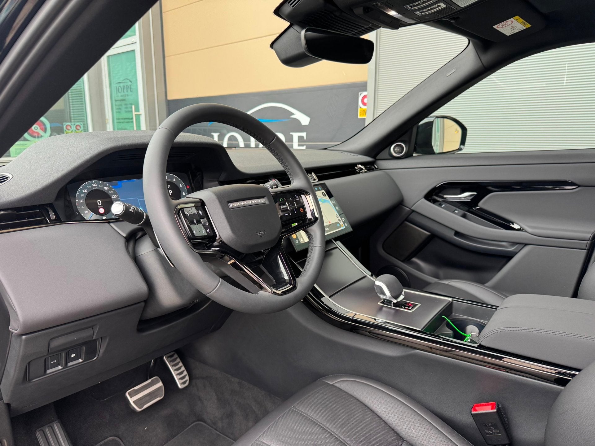 Land Rover Range Rover Evoque 1.5 P270e PHEV AWD Dynamic SE|, Auto's, Automaat, Zwart, Zwart, Bedrijf