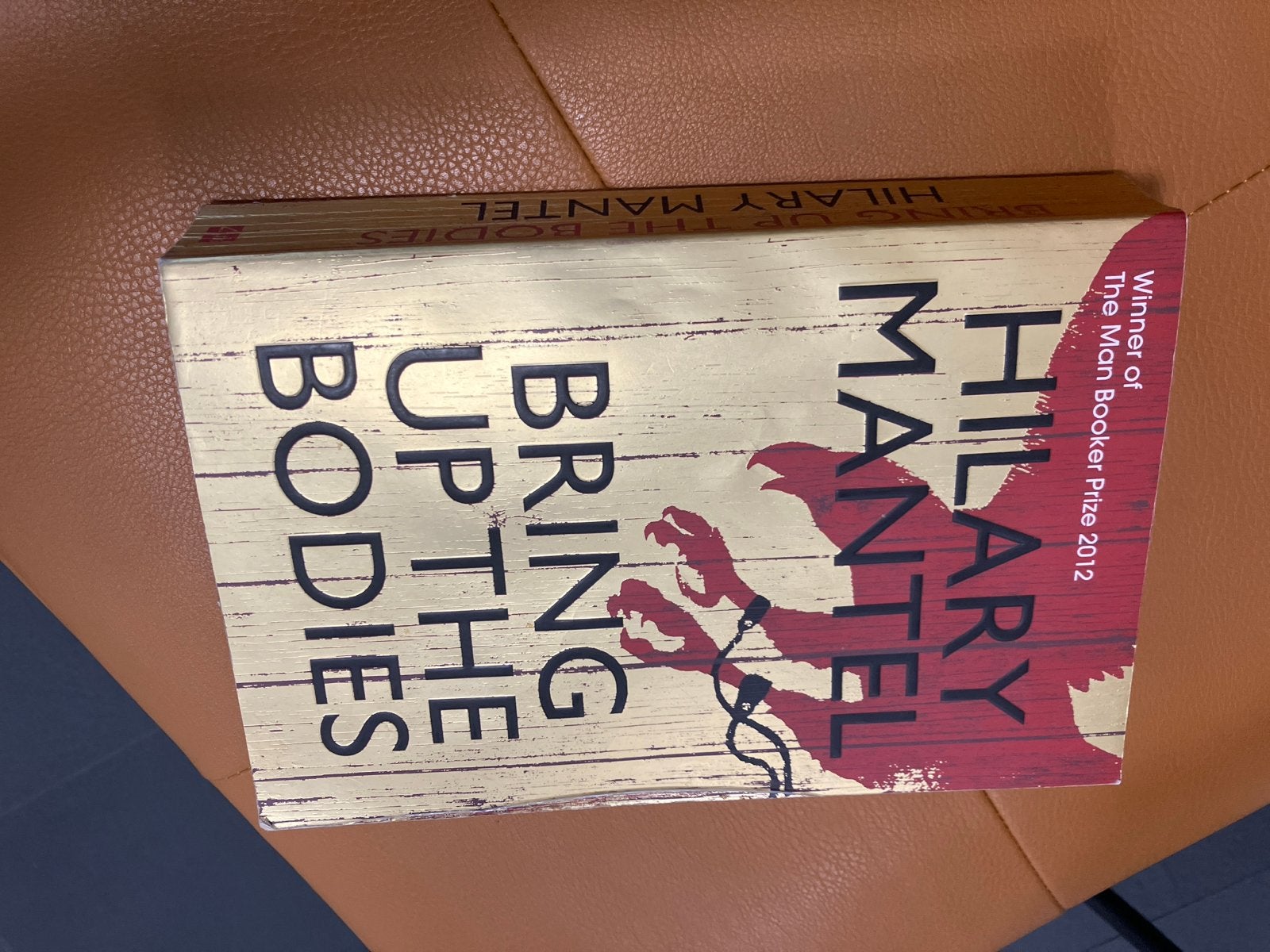 Bring Up the Bodies - Hilary Mantel (Man Booker Prize), Ophalen of Verzenden, Gelezen, Europa overig